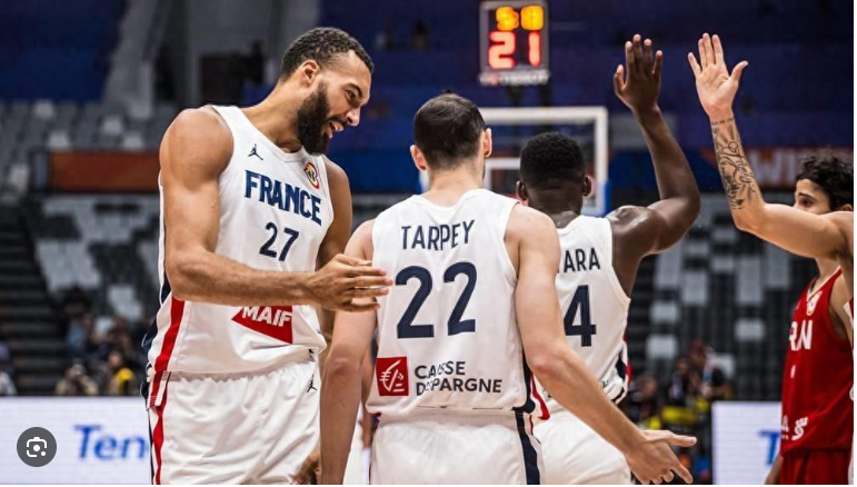ＦＩＢＡ２０２５